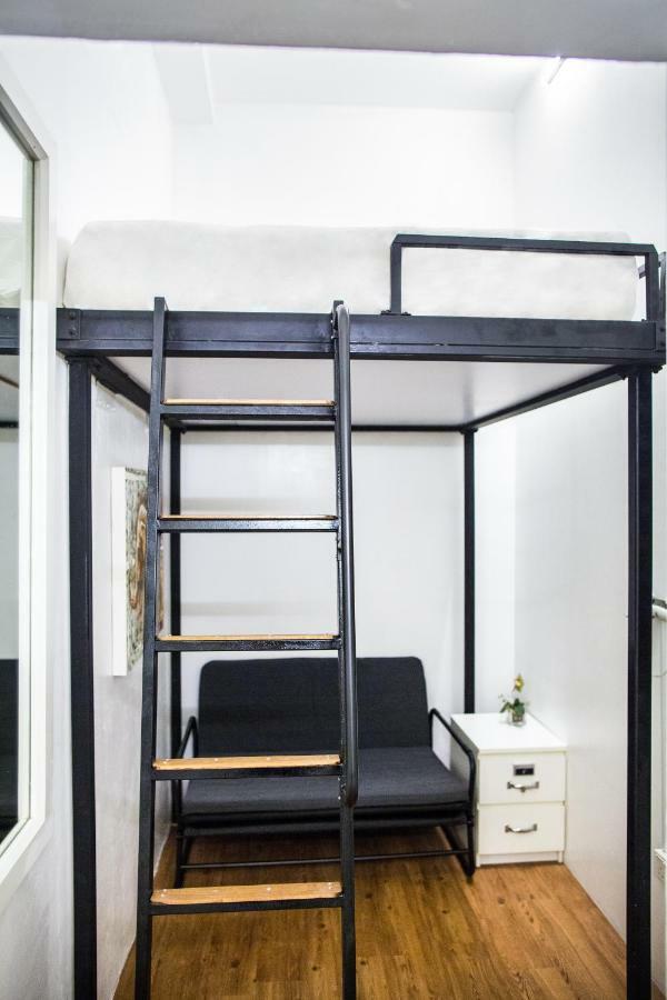 Kapselhotel Jamilla Boutique